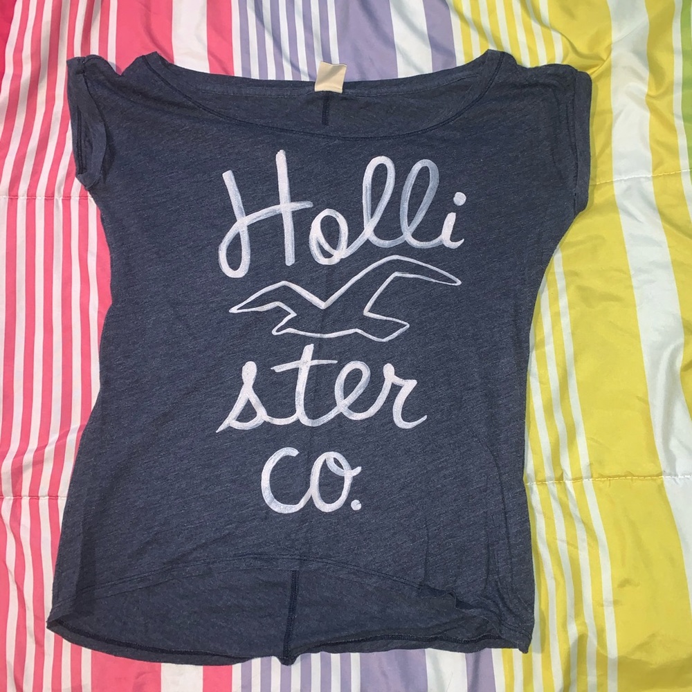 Hollister T-Shirt💙